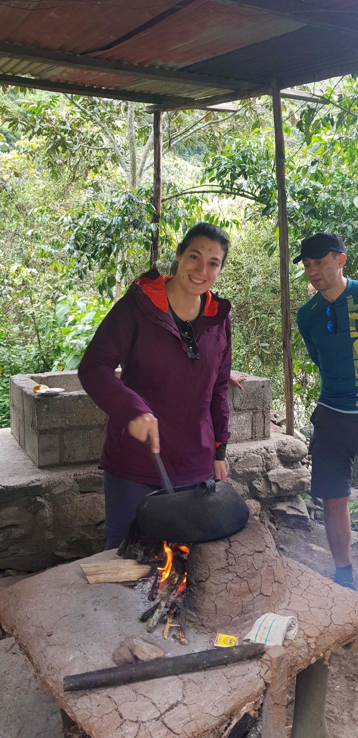 DAY 4: PLAYA SAHUAYACO - LUCMABAMBA - LLACTAPATA - HYDROELECTRIC - AGUAS CALIENTES