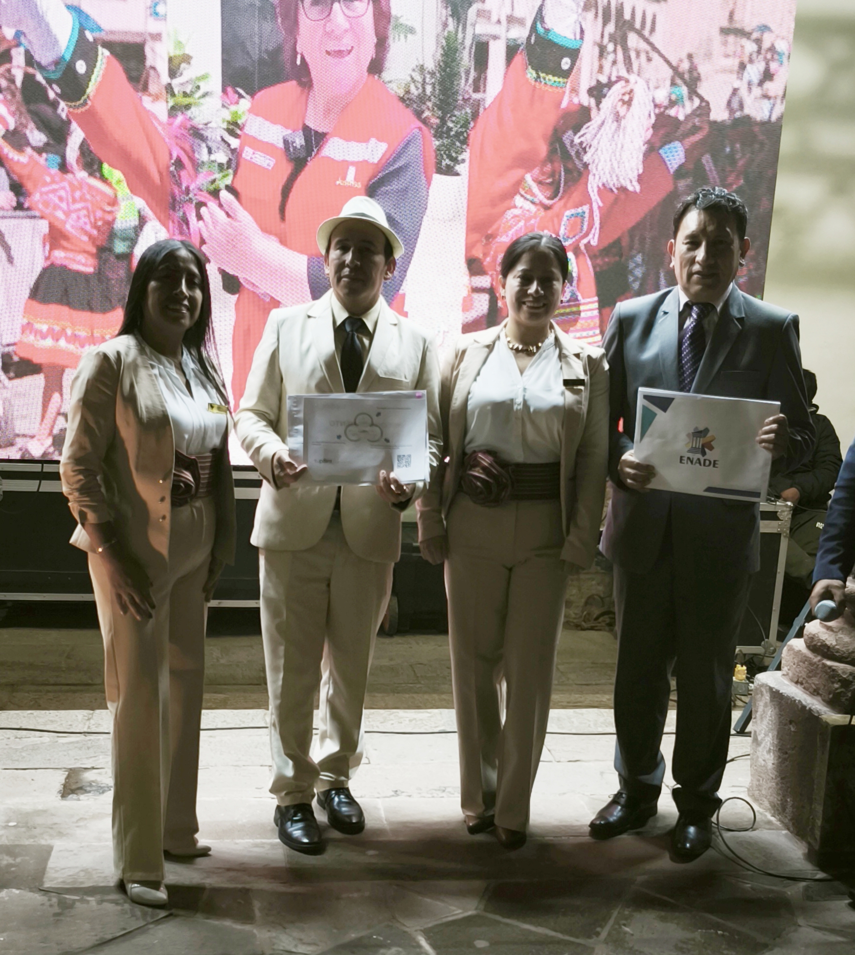 RECONOCIMIENTO DE SOSTENIBILIDAD: SAKURA EXPEDITION Y SU COMPROMISO CON EL TURISMO SOSTENIBLE