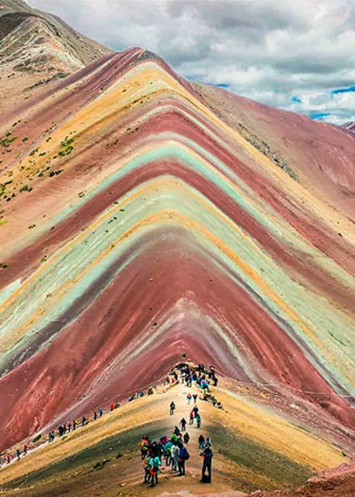 RAINBOW MOUNTAIN TOUR ITINERARY