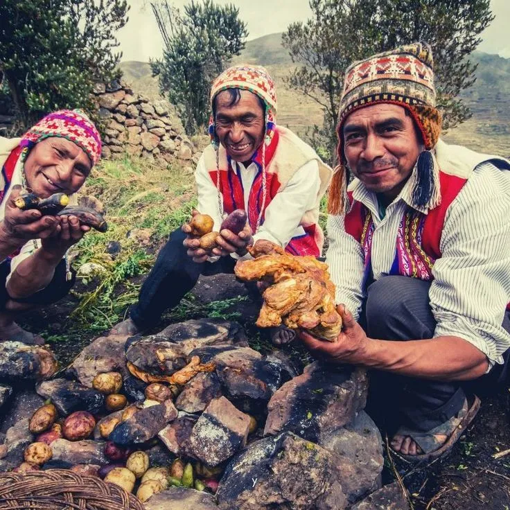DAY 5: CHINCHERO TEXTILES AND GASTRONOMIC EXPERIENCE