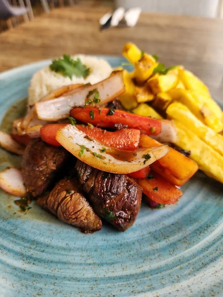 DAY 2: GASTRONOMIC TOUR IN LIMA