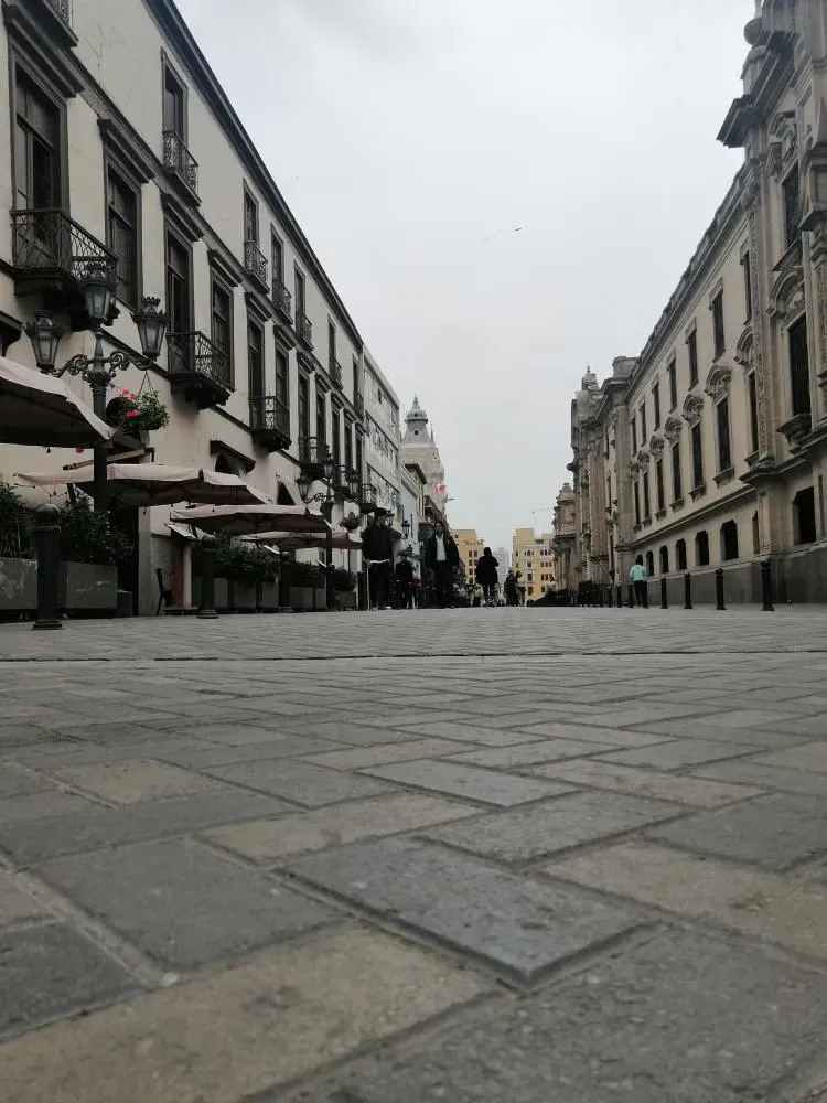 DAY 1: ARRIVAL IN LIMA AND COLONIAL AND MODERN CITY TOUR