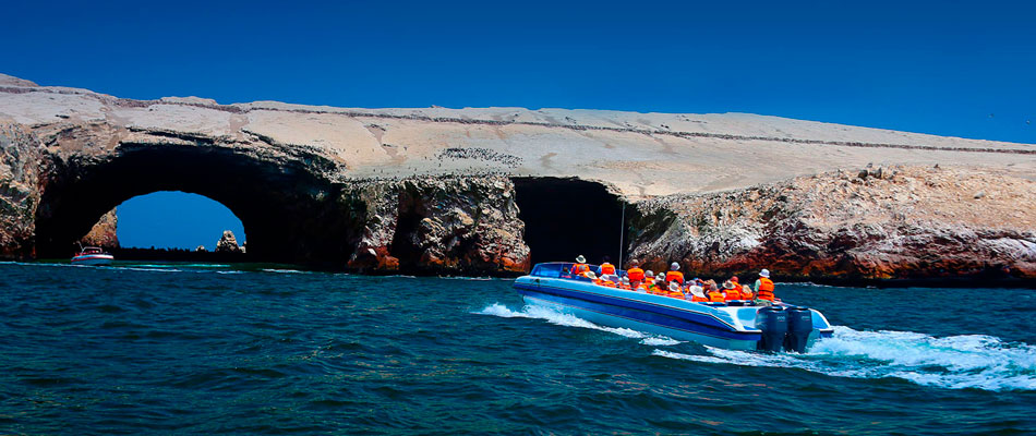 TOUR PARACAS, ICA Y HUACACHINA CON AVENTURA – 1 DÍA